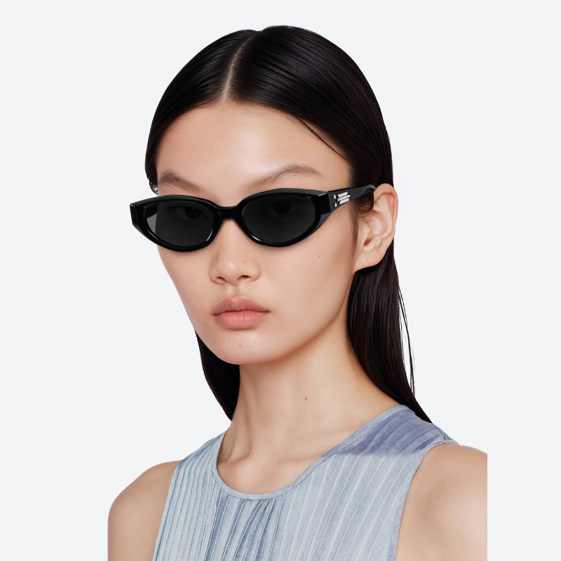 Kính Gentle Monster Jennie Fish Tail 01