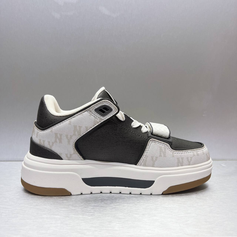 Giày MLB Chunky Liner Mid Denim Classic Mono NY màu Xám đế Nâu