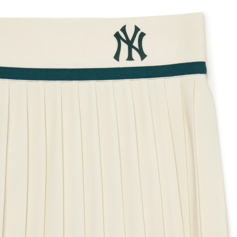 Chân Váy MLB Korea Classic Sports Accordion Pleated New York Yankees D.Cream