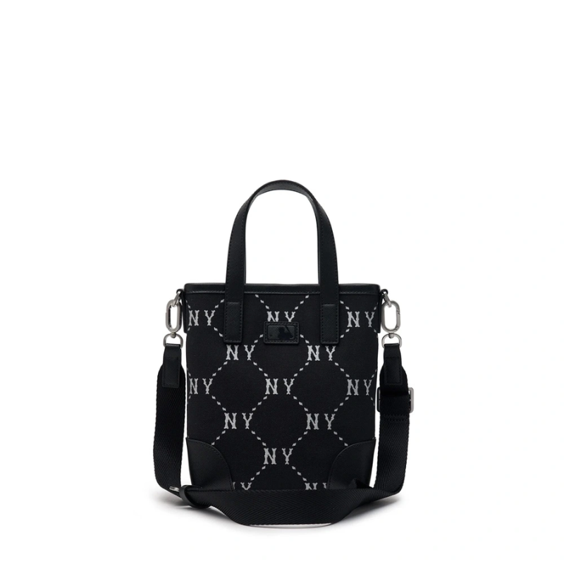 Túi đeo chéo MLB Korea Diamond Monogram Jacquard Mini Cross Bag New York Yankees Black