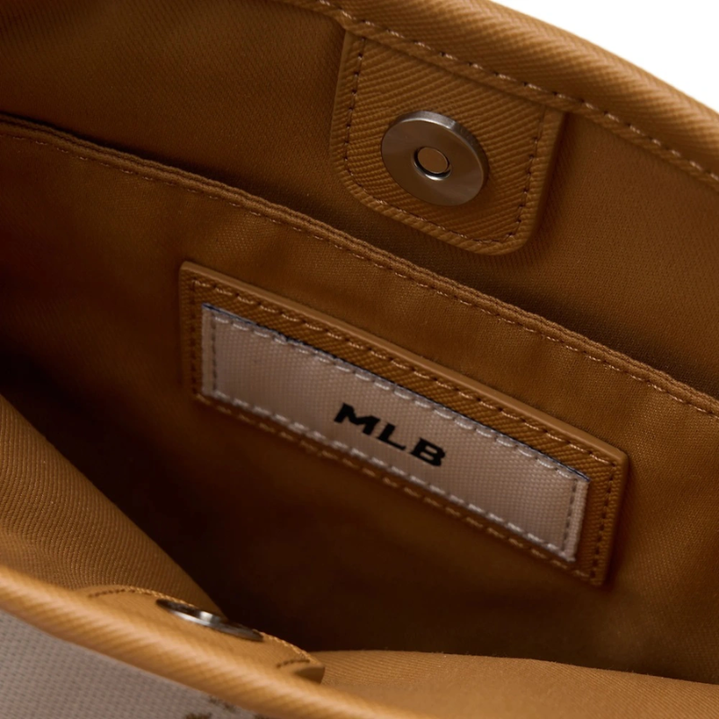 Túi đeo chéo MLB Korea Diamond Monogram Jacquard Mini Cross Bag New York Yankees Brown