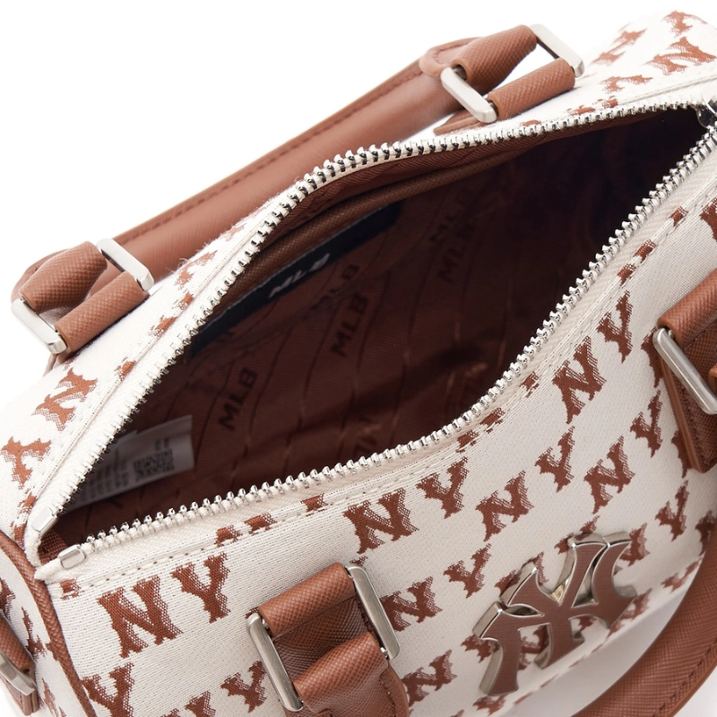 Túi đeo chéo MLB Korea Monogram Jacquard Boston Bag New York Yankees Brown
