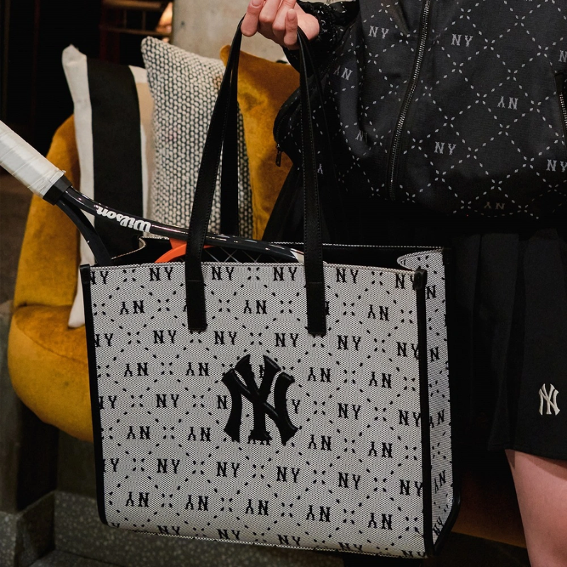 Túi Tote Bag MLB Diamond Monogram Jacquard Large Boston New York Yankees Black
