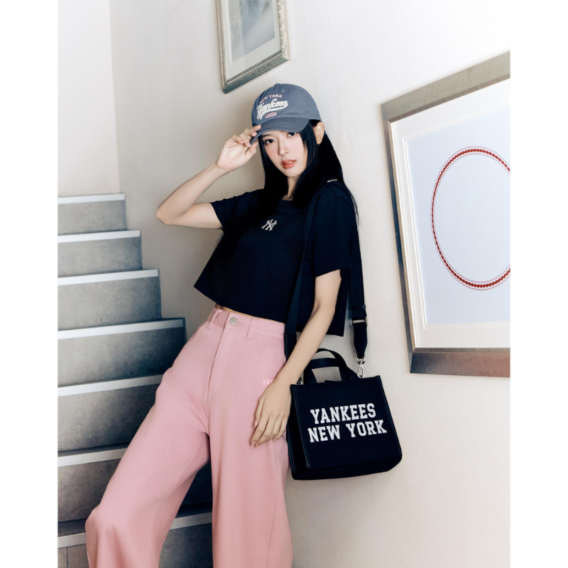 Túi Tote Bag MLB Korea Varsity Jacquard New York Yankees Black
