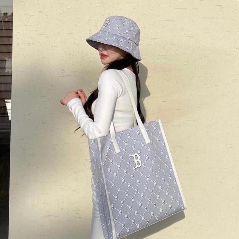 Túi Tote Bag MLB Mono Diamond Jackquard Boston Red Sox Grey